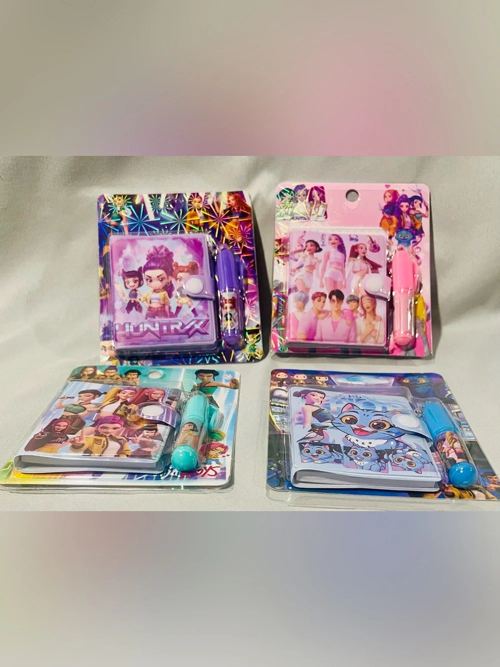 K-Pop Mini Notebook & Pen Set - 4 Pack